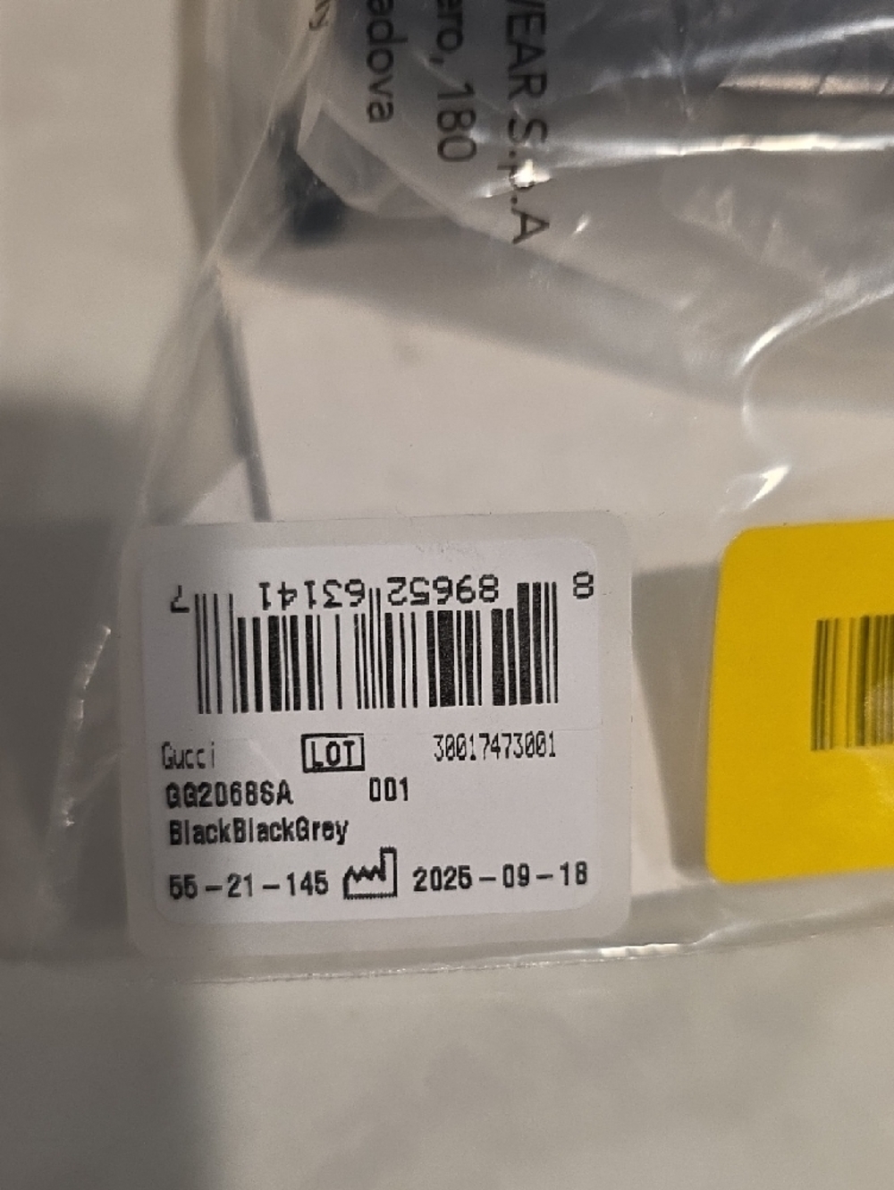 Gucci Black Frame Sunglasses with Dark Green Lenses GG2068SA - Picture 12 of 13